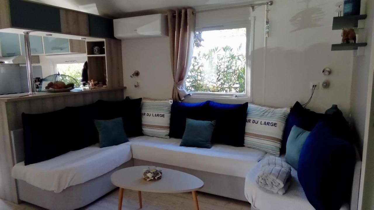 Hotel Camping Le Montourey Azur 78 Fréjus Zewnętrze zdjęcie