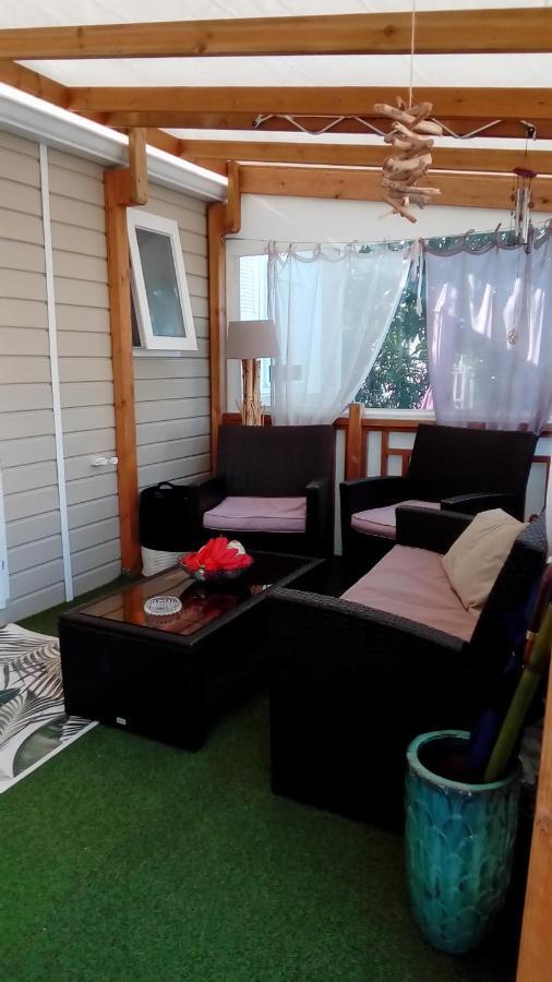 Hotel Camping Le Montourey Azur 78 Fréjus Zewnętrze zdjęcie