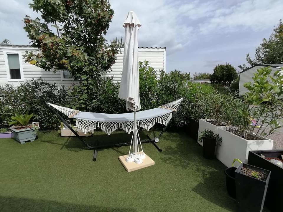 Hotel Camping Le Montourey Azur 78 Fréjus Zewnętrze zdjęcie